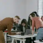 Beneficios de la carrera profesional horizontal en la gestión del talento